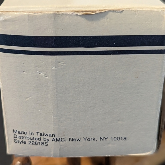 Solid Oak Tie Rack - Picture 6 of 9